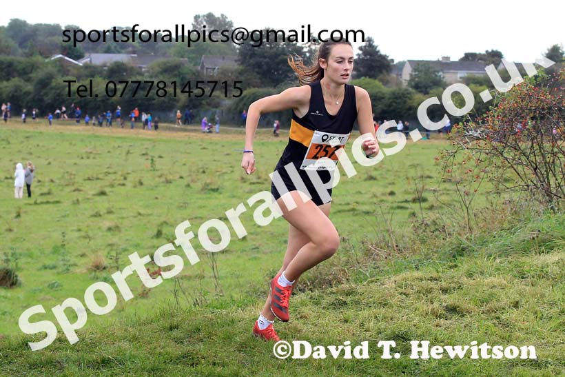 Senior womens 2023 Start Fitness, Wrekenton, Gateshead.  Photo: David T. Hewitson/Sports for All Pics